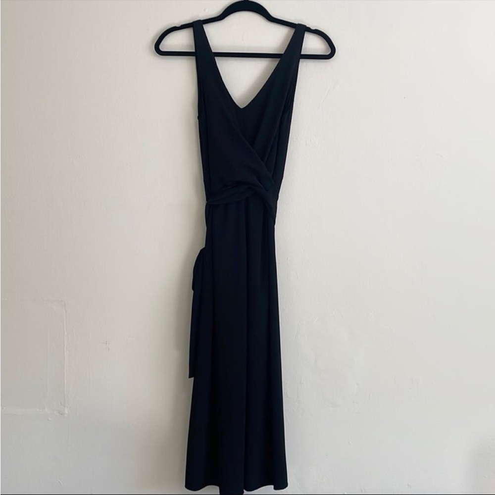 Aritzia Wilfred Darcell MIDI Dress Black